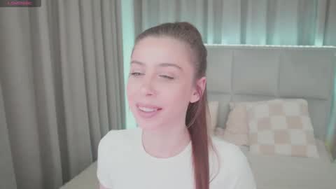 Nika online show from 05/23/26, 12:16