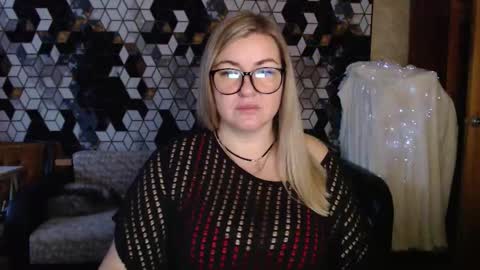 Nika online show from 01/13/26, 05:13