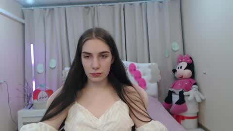 nikastarkk online show from 04/05/26, 06:49