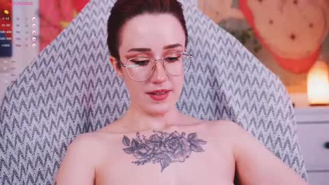 Nika online show from 03/06/25, 01:46