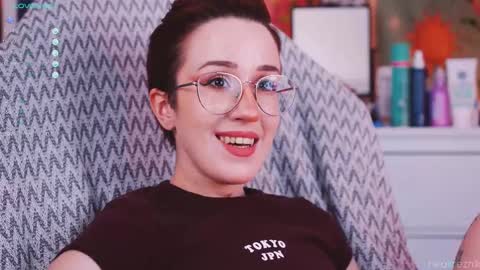 Nika online show from 03/12/25, 02:12