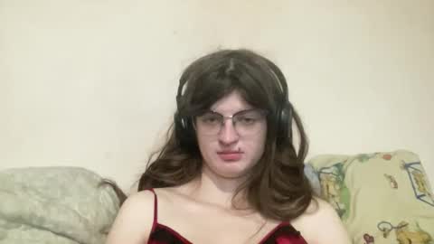 Snapshot of nikaxzimax chatting on 11/11/25, 08:25 NikaXZimax online show from 11/11/25, 08:25