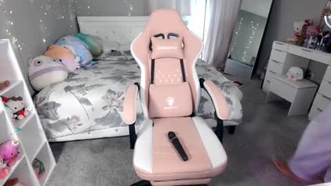 nikayasworld online show from 07/31/26, 02:33