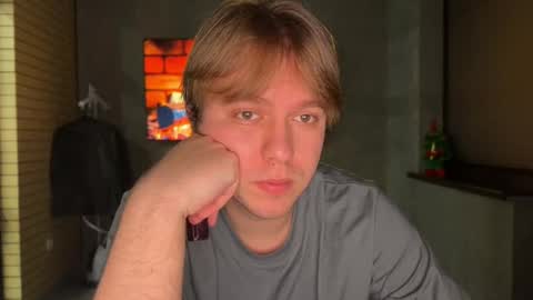 Celine online show from 12/20/25, 03:52