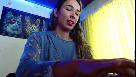 Snapshot of niki_1998 chatting on 02/08/25, 05:18 Natalia online show from 02/08/25, 05:18