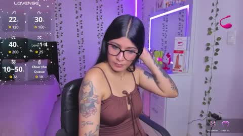 Niki online show from 03/03/26, 01:12