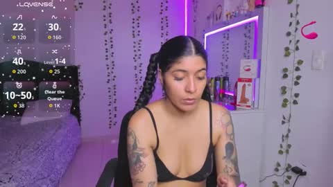 Niki online show from 03/16/26, 12:38