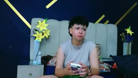 Snapshot of nikievanz chatting on 04/12/26, 04:28 Nikievanz online show from 04/12/26, 04:28