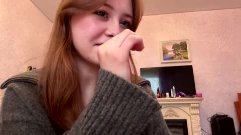 Snapshot of nikitabichoupan chatting on 03/19/26, 12:53 Amy online show from 03/19/26, 12:53