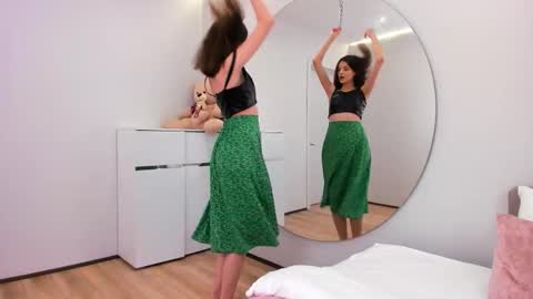 Nikka online show from 02/20/26, 06:48