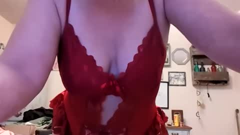 nikki32313 online show from 03/17/26, 01:54