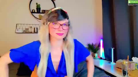 Kitty Chatte online show from 03/10/25, 08:34