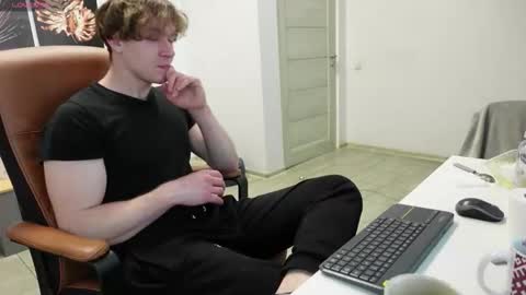 nikki online show from 03/16/26, 05:44