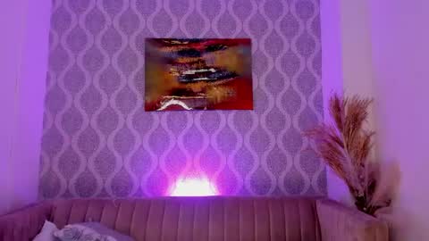 Nicole online show from 06/01/26, 03:52