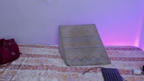 nikki_uwu online show from 02/24/26, 08:29