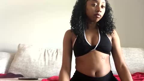 NikkiB online show from 06/01/26, 08:54