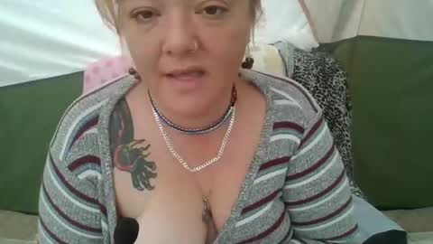 nikkinastyslut online show from 05/08/26, 03:28
