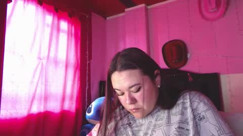 Snapshot of nikkirous_ chatting on 02/23/26, 02:14 Nikkirous online show from 02/23/26, 02:14