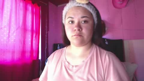 Snapshot of nikkirous_ chatting on 02/28/26, 12:28 Nikkirous online show from 02/28/26, 12:28