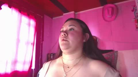 Snapshot of nikkirous_ chatting on 03/30/26, 05:03 Nikkirous online show from 03/30/26, 05:03