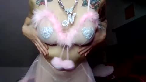 Nikki online show from 12/05/25, 05:05