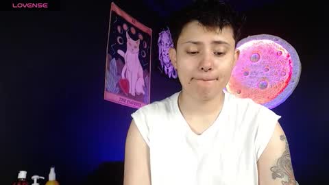 Snapshot of nikky_tomboy444 chatting on 11/08/25, 12:49 Nikky online show from 11/08/25, 12:49