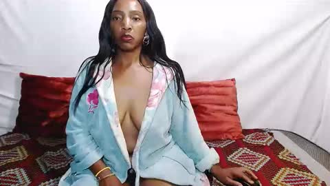 nikkyjigglesx online show from 05/24/26, 01:43