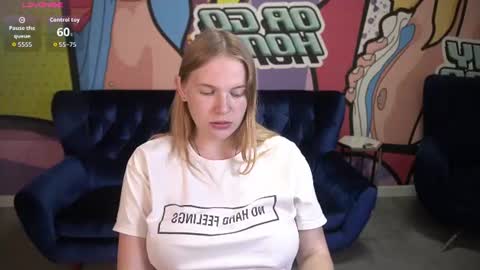nikkyreyyy online show from 06/26/26, 05:45