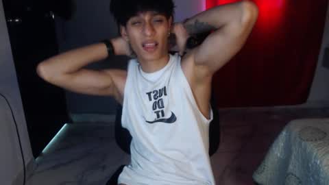 niklaus_wolf online show from 10/14/25, 08:53