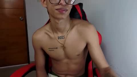 niklaus_wolf online show from 03/17/26, 07:06