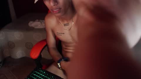 niklaus_x online show from 01/17/26, 11:41