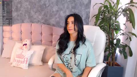 Niko Robin online show from 02/14/25, 03:47