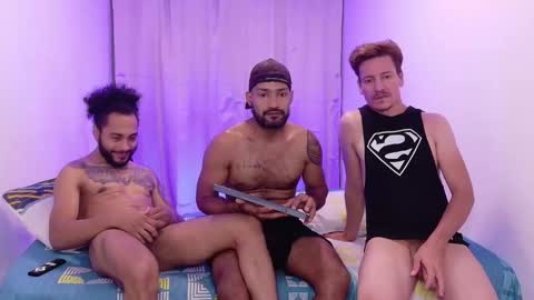 niko_roko online show from 10/14/25, 02:45