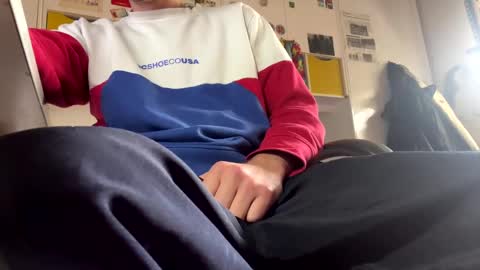 Niko online show from 12/27/24, 11:28