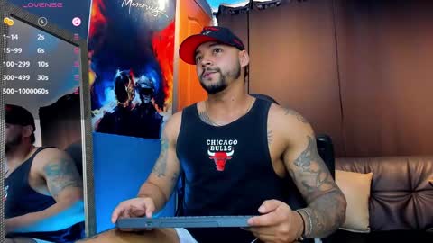 Snapshot of nikolahank1 chatting on 12/28/24, 11:48 Nikola Hank online show from 12/28/24, 11:48