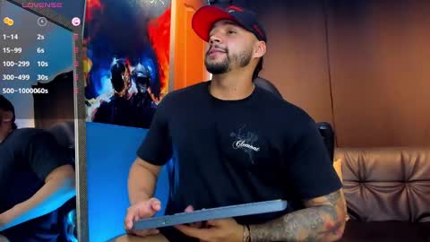 Snapshot of nikolahank1 chatting on 01/15/25, 06:22 Nikola Hank online show from 01/15/25, 06:22