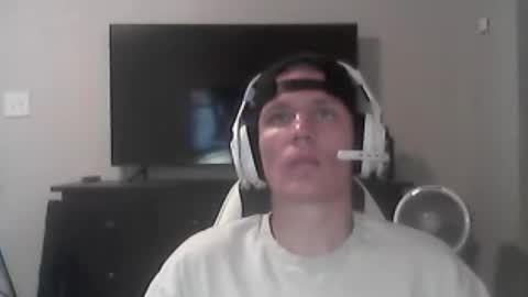nikolai_russian_daddy online show from 07/17/26, 08:14