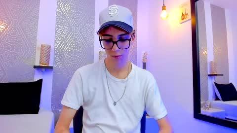    online show from 01/08/25, 07:03