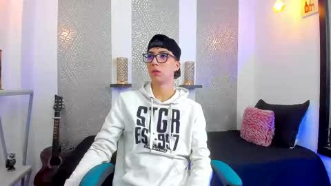    online show from 02/13/25, 04:22