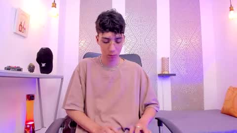    online show from 01/07/26, 04:15