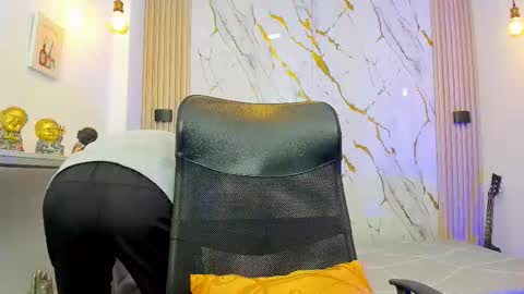 Snapshot of nikolay_gregori chatting on 02/09/26, 04:16 online show from 02/09/26, 04:16