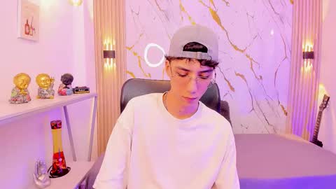 Snapshot of nikolay_gregori chatting on 02/13/26, 04:19 online show from 02/13/26, 04:19