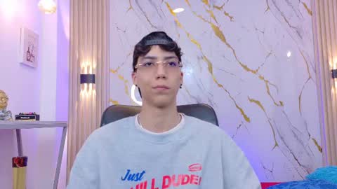    online show from 06/17/26, 03:53