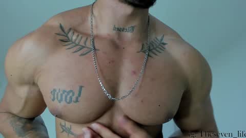 Niko online show from 12/17/24, 08:23