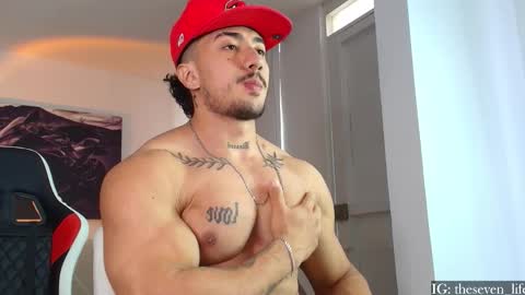 Niko online show from 10/18/25, 08:31