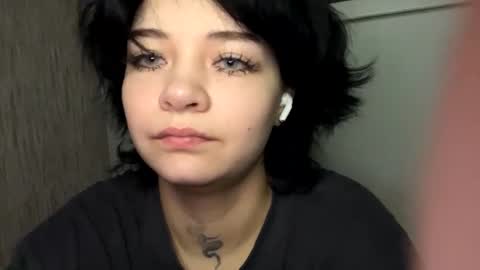 nikoli_naw online show from 01/06/25, 07:45