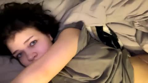 nikoli_naw online show from 02/08/25, 12:28