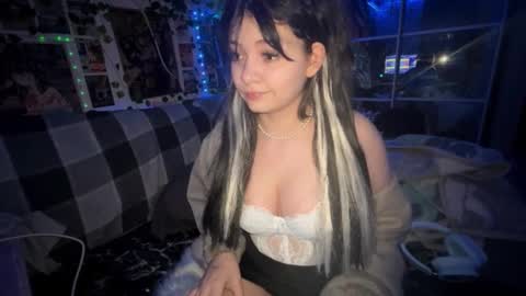 nikoli_naw online show from 02/11/26, 08:25