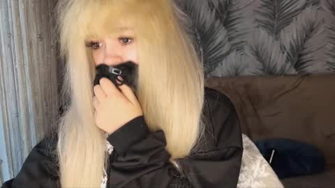 nikoli_naw online show from 05/18/26, 10:26