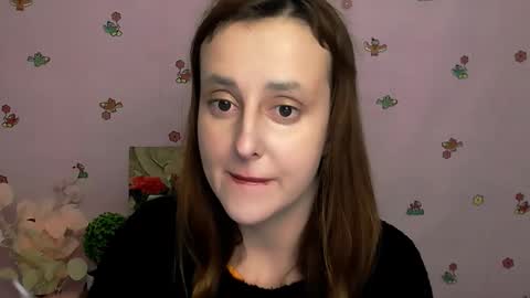 Snapshot of nikolleta_m chatting on 10/20/25, 06:25 Nikolleta online show from 10/20/25, 06:25